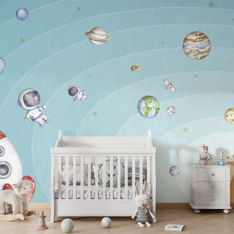 Tapet cu astronauti, rachete si planete in camera unui copil